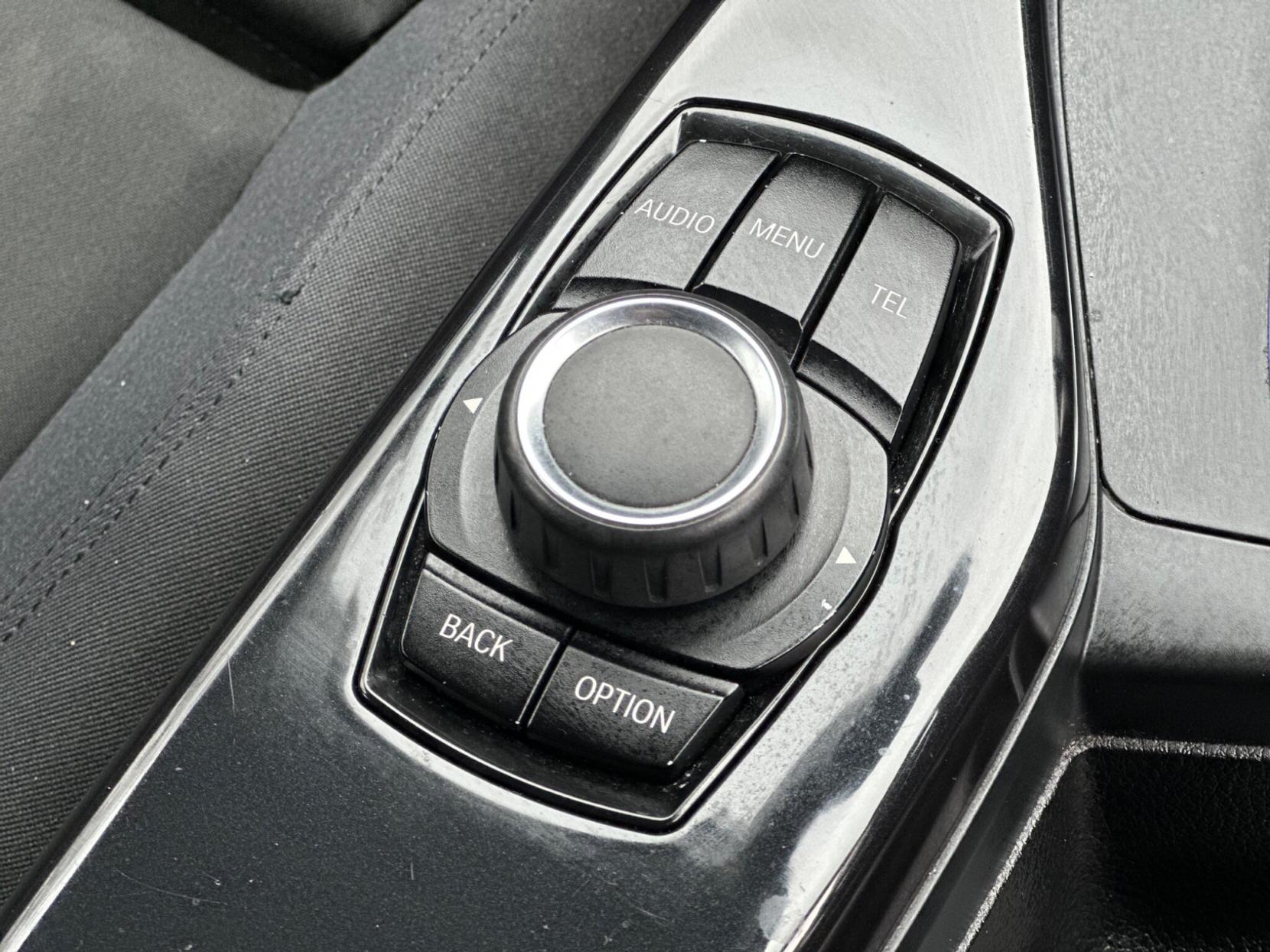 BMW 1 Series 2.0 118d Sport Auto Euro 5 (s/s) 5dr