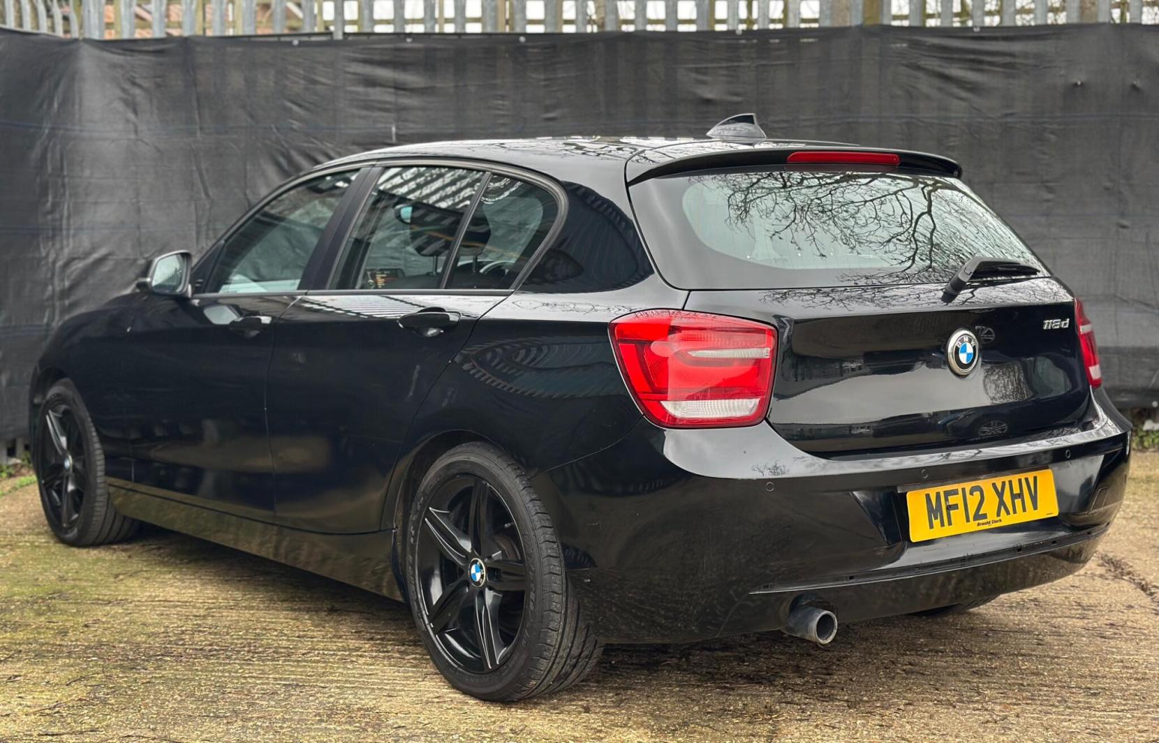 BMW 1 Series 2.0 118d Sport Auto Euro 5 (s/s) 5dr
