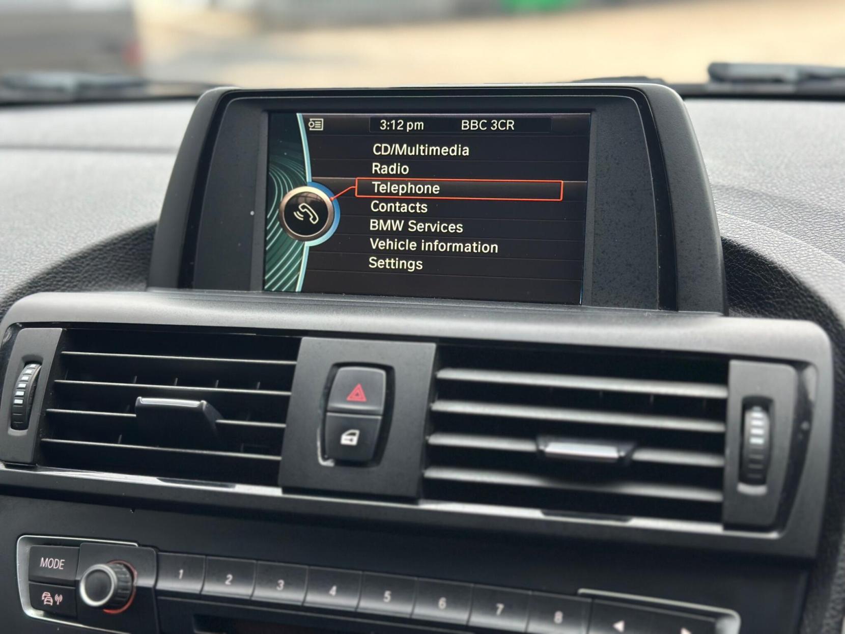 BMW 1 Series 2.0 118d Sport Auto Euro 5 (s/s) 5dr