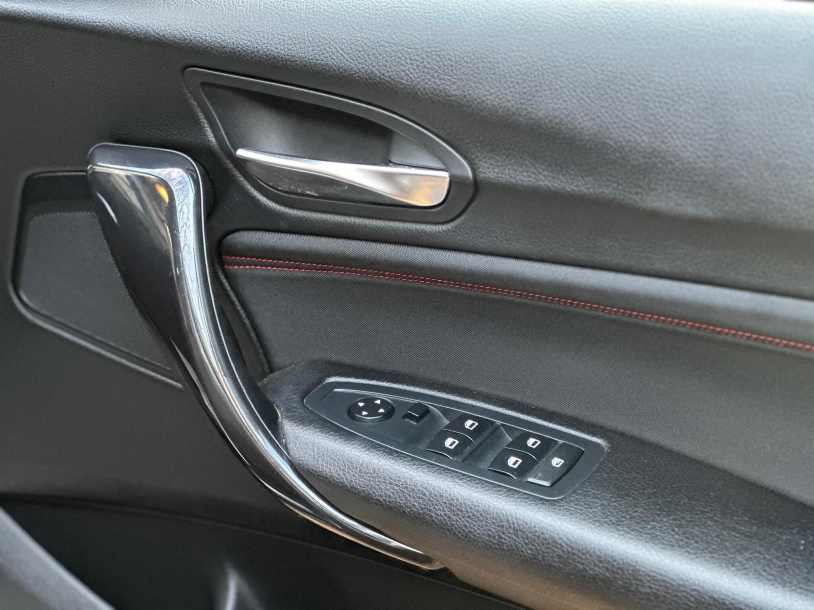 BMW 1 Series 2.0 116d Sport Auto Euro 5 (s/s) 5dr