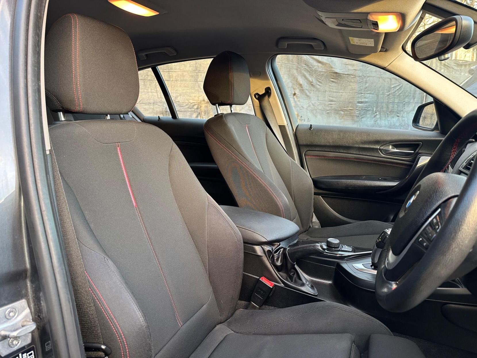 BMW 1 Series 2.0 116d Sport Auto Euro 5 (s/s) 5dr