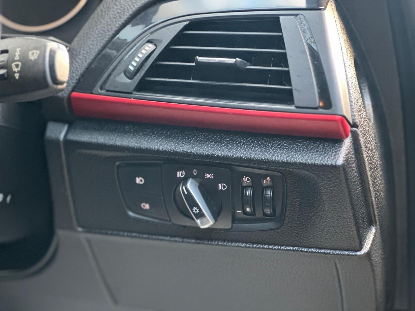 BMW 1 Series 2.0 116d Sport Auto Euro 5 (s/s) 5dr