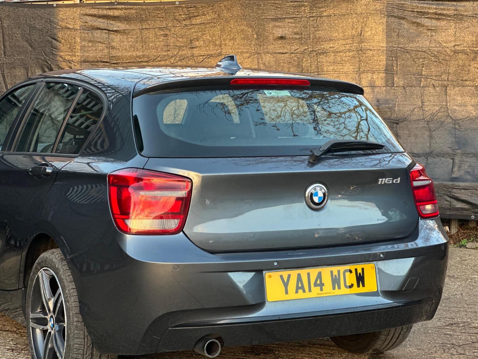 BMW 1 Series 2.0 116d Sport Auto Euro 5 (s/s) 5dr