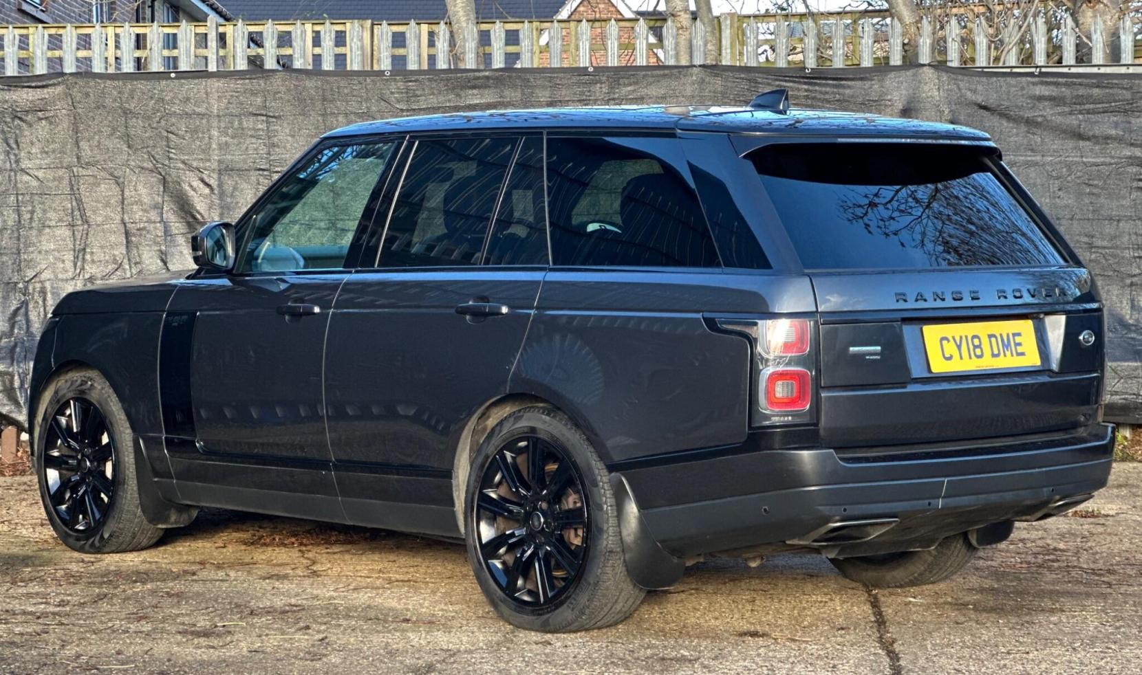 Land Rover Range Rover 2.0 P400e 12.4kWh Autobiography Auto 4WD Euro 6 (s/s) 5dr