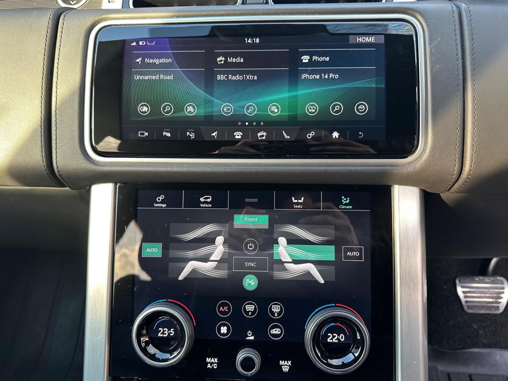 Land Rover Range Rover 2.0 P400e 12.4kWh Autobiography Auto 4WD Euro 6 (s/s) 5dr