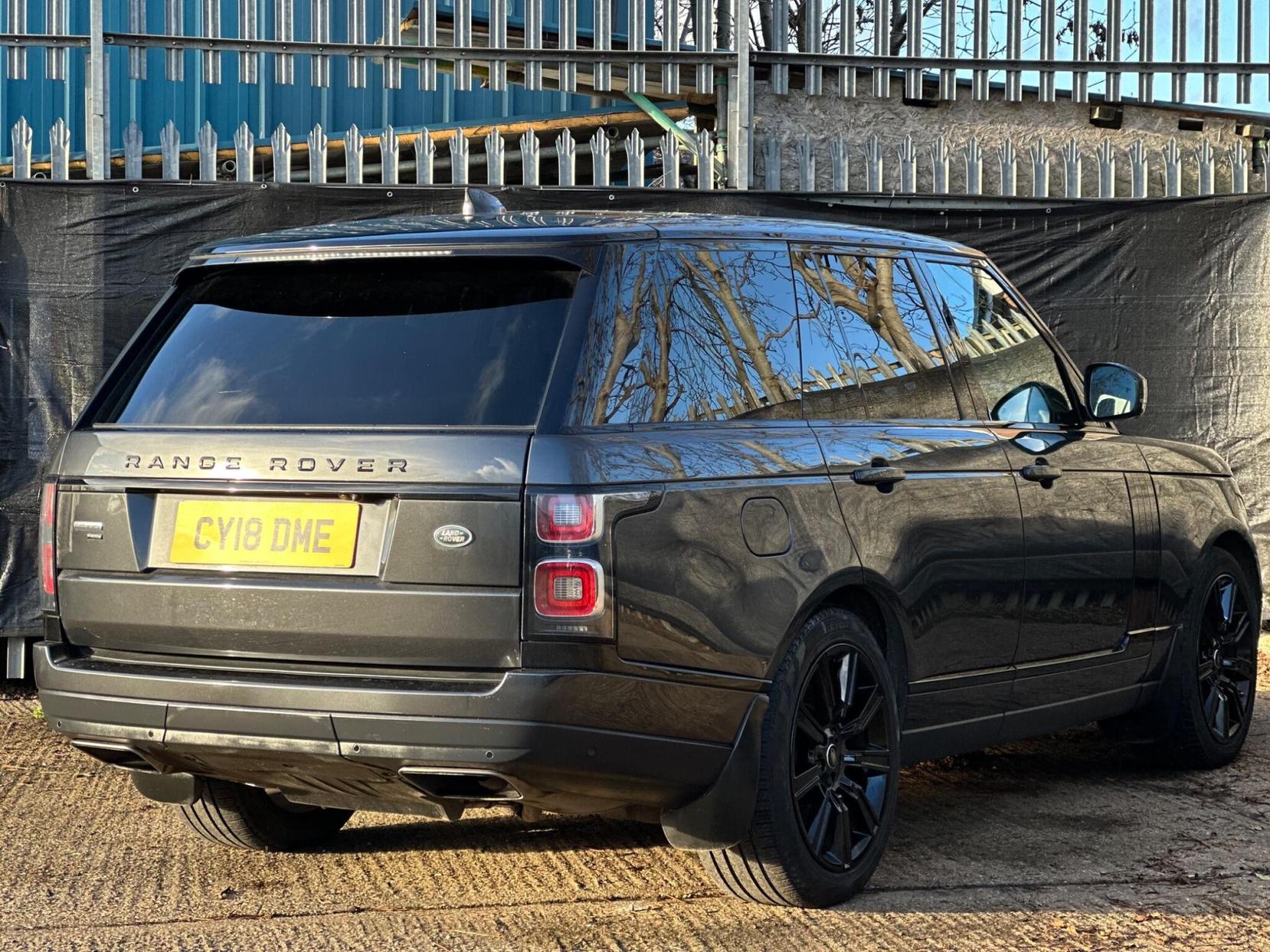 Land Rover Range Rover 2.0 P400e 12.4kWh Autobiography Auto 4WD Euro 6 (s/s) 5dr