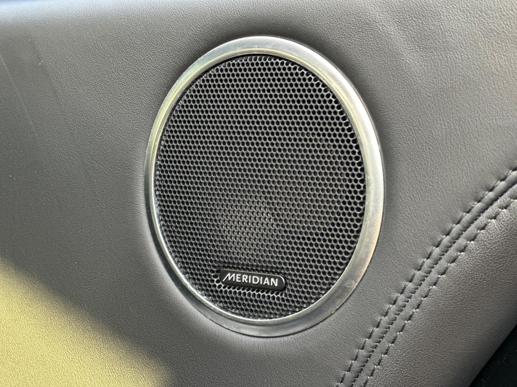 Land Rover Range Rover 2.0 P400e 12.4kWh Autobiography Auto 4WD Euro 6 (s/s) 5dr