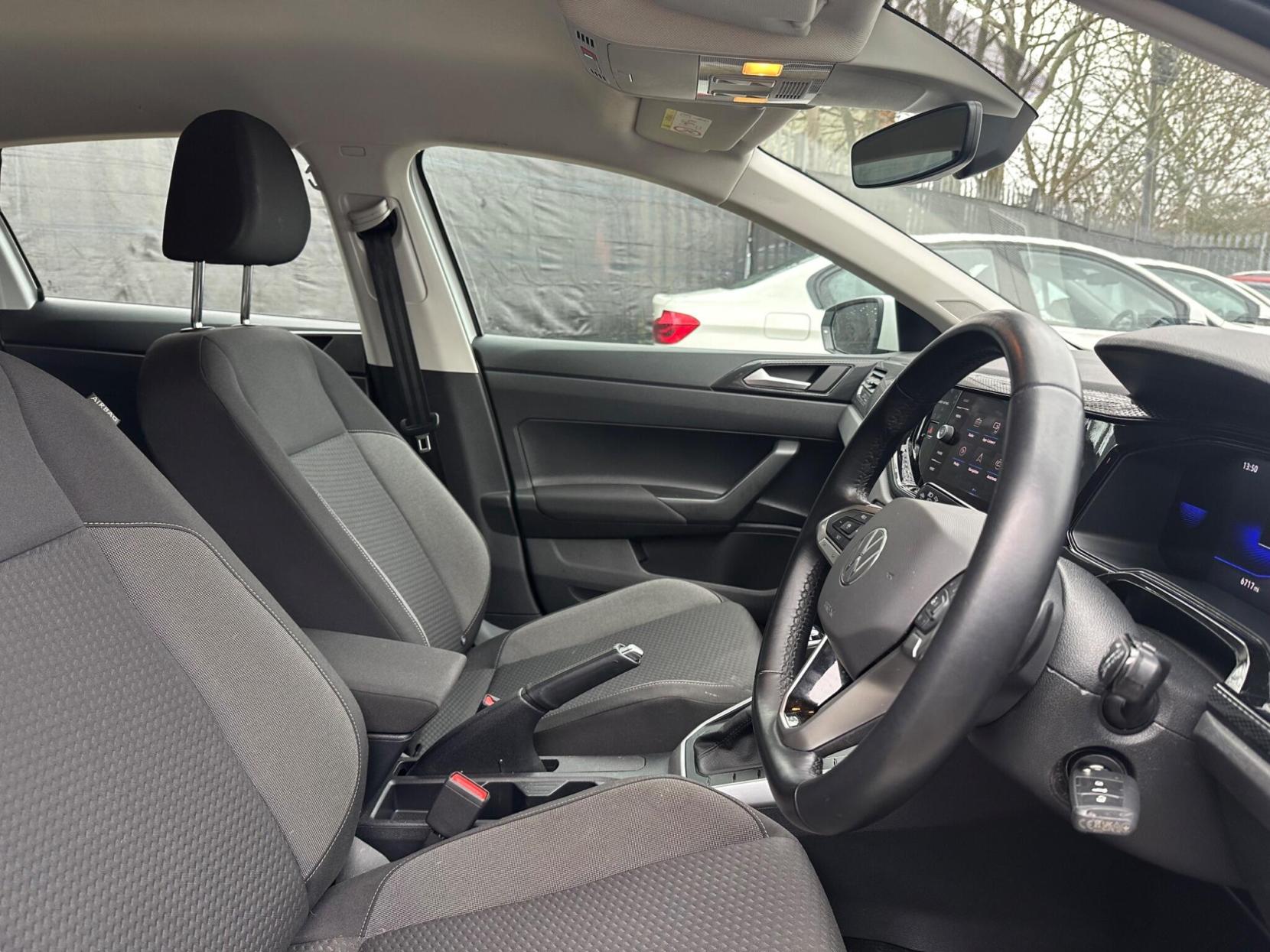 Volkswagen Polo 1.0 TSI Life DSG Euro 6 (s/s) 5dr