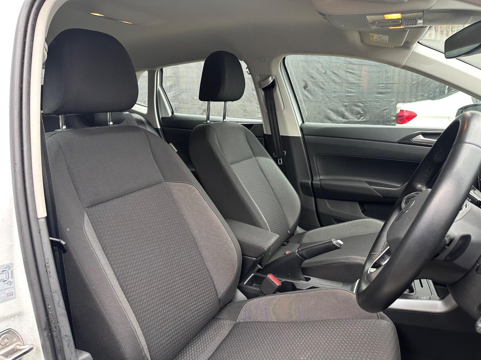 Volkswagen Polo 1.0 TSI Life DSG Euro 6 (s/s) 5dr