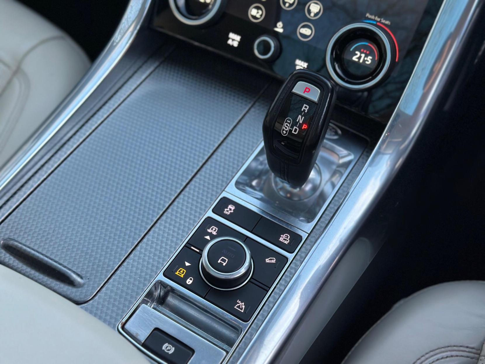 Land Rover Range Rover Sport 3.0 SD V6 HSE Dynamic Auto 4WD Euro 6 (s/s) 5dr