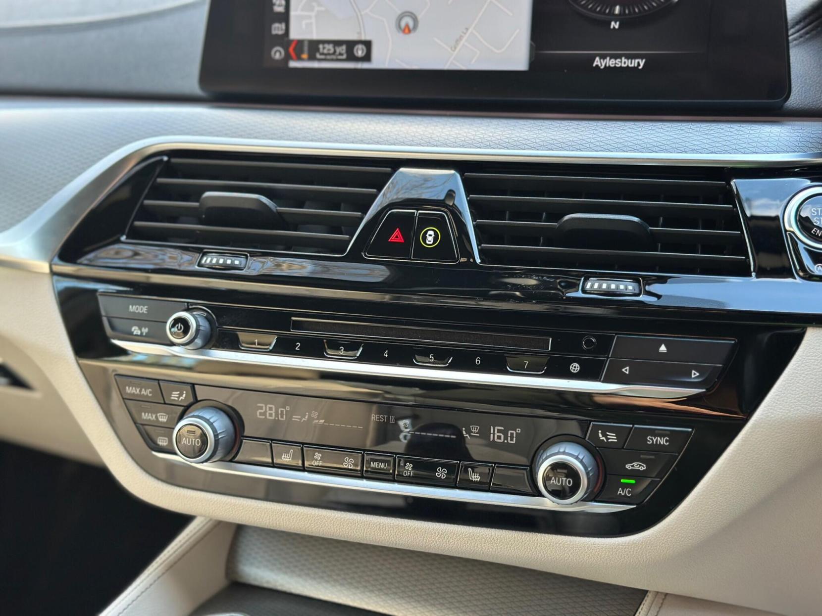 BMW 5 Series 2.0 520d M Sport Auto Euro 6 (s/s) 4dr