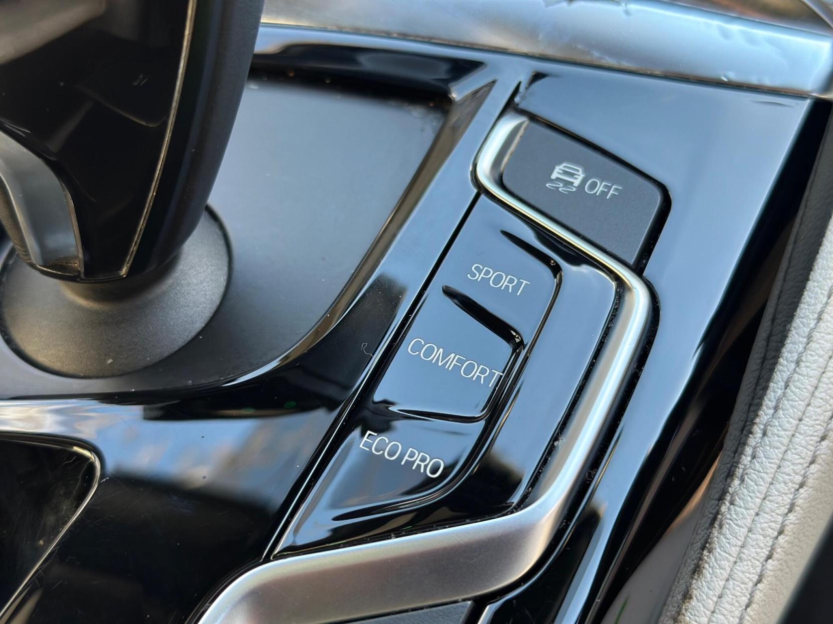 BMW 5 Series 2.0 520d M Sport Auto Euro 6 (s/s) 4dr