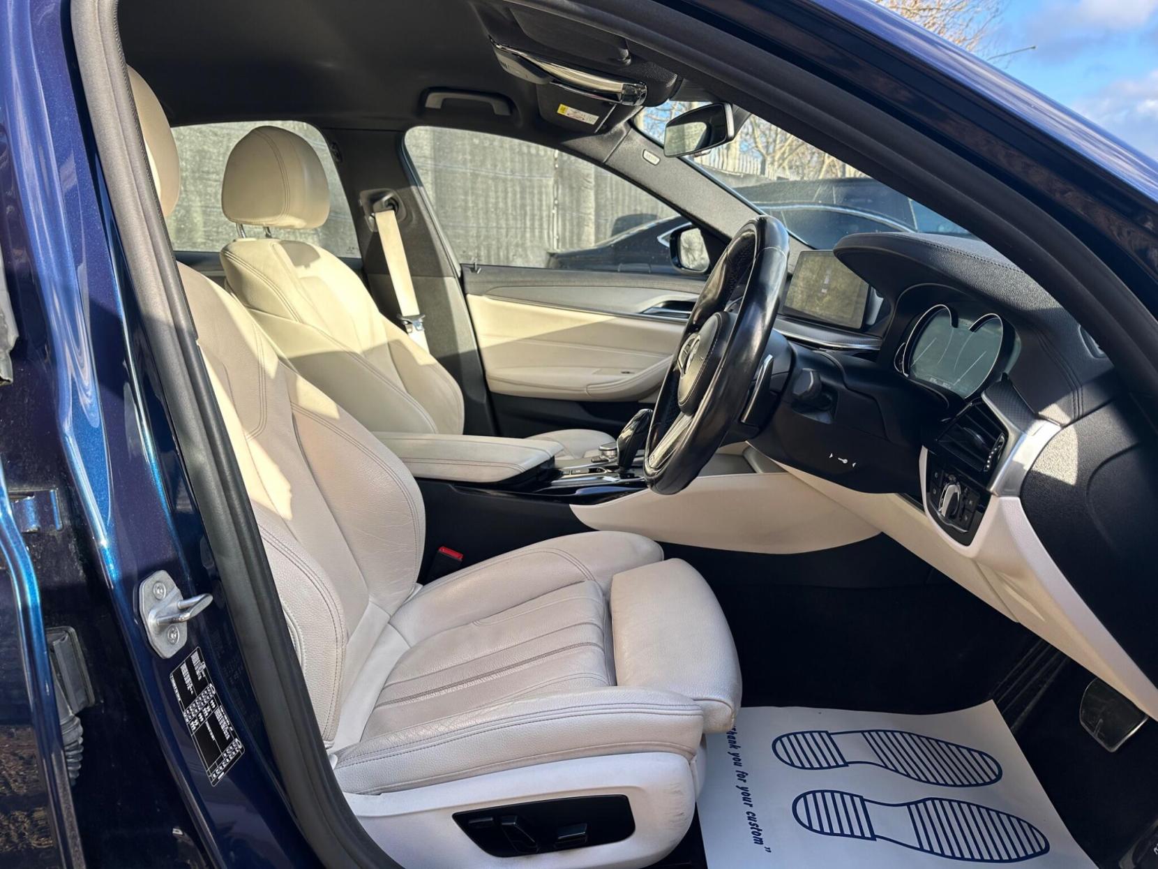 BMW 5 Series 2.0 520d M Sport Auto Euro 6 (s/s) 4dr