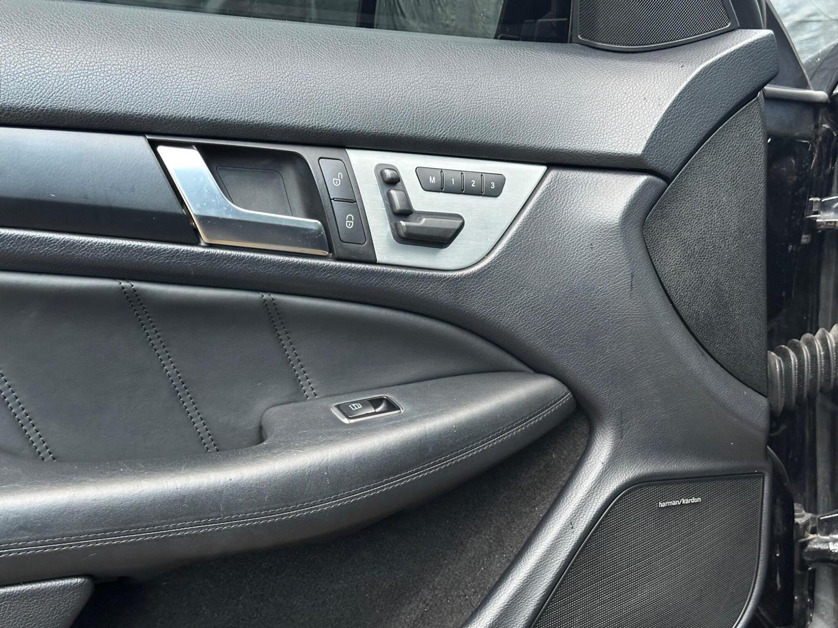 Mercedes-Benz C Class 6.3 C63 V8 AMG Edition 125 SpdS MCT Euro 5 2dr