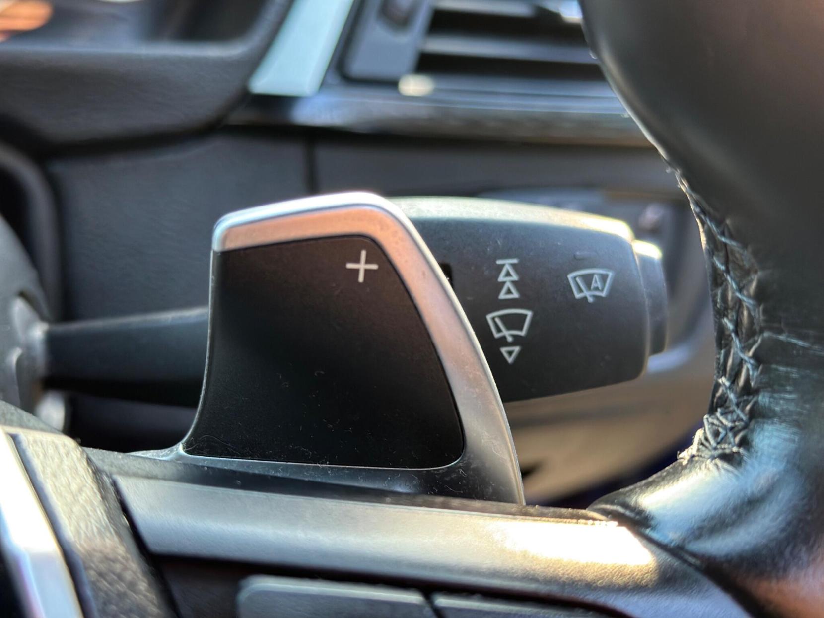 BMW 3 Series 3.0 330d M Sport Auto Euro 5 (s/s) 4dr