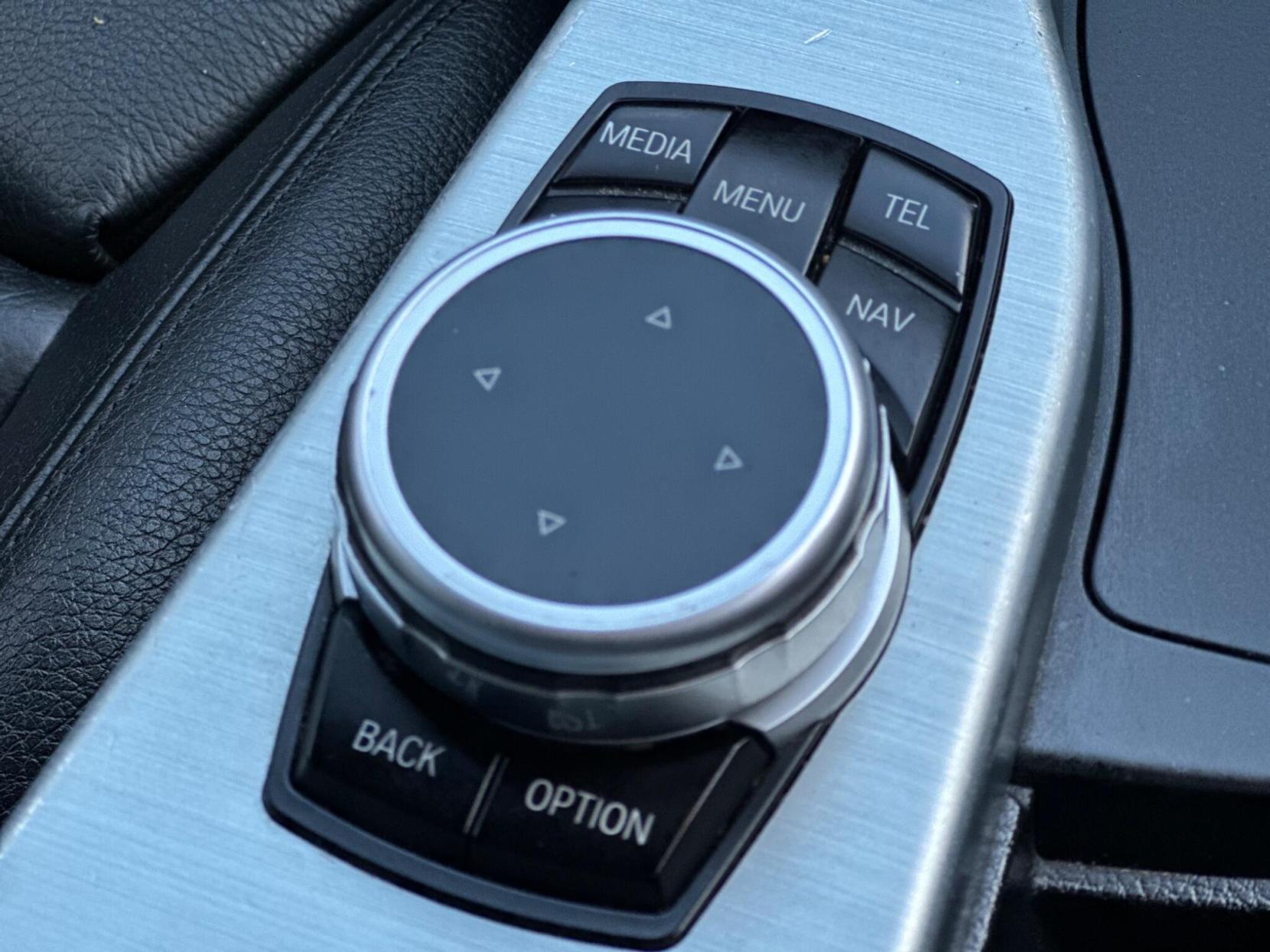 BMW 3 Series 3.0 330d M Sport Auto Euro 5 (s/s) 4dr