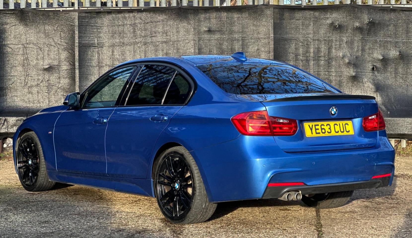 BMW 3 Series 3.0 330d M Sport Auto Euro 5 (s/s) 4dr