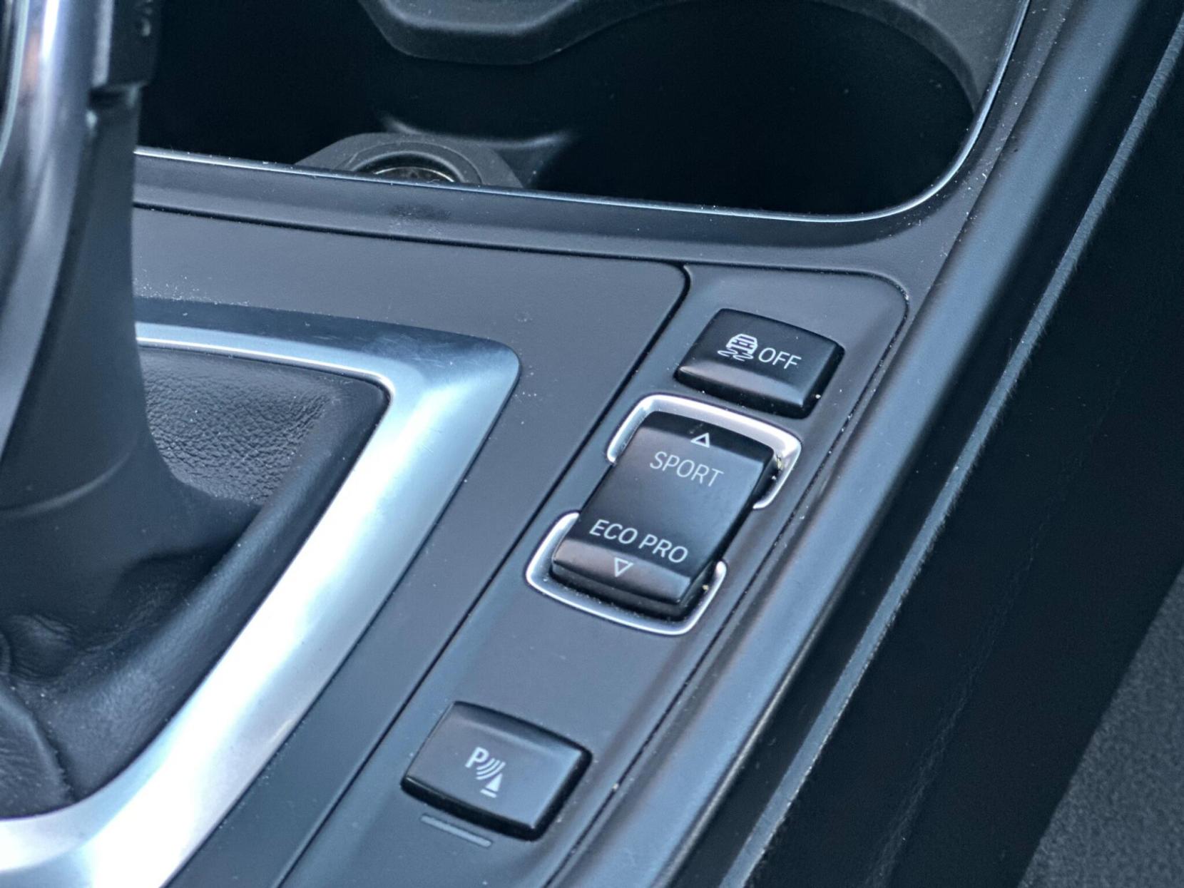 BMW 3 Series 2.0 320d M Sport Touring Auto xDrive Euro 6 (s/s) 5dr