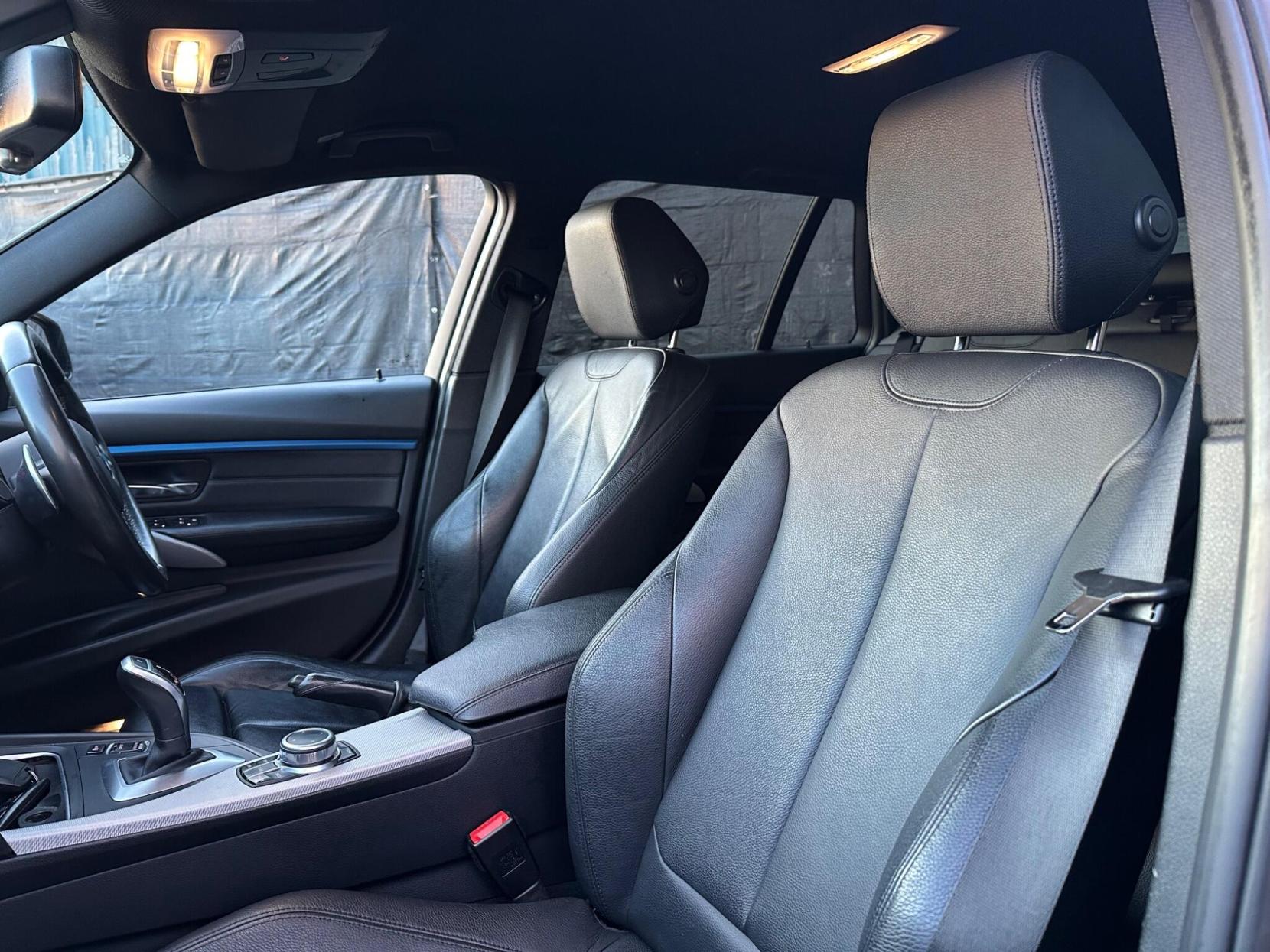 BMW 3 Series 2.0 320d M Sport Touring Auto xDrive Euro 6 (s/s) 5dr