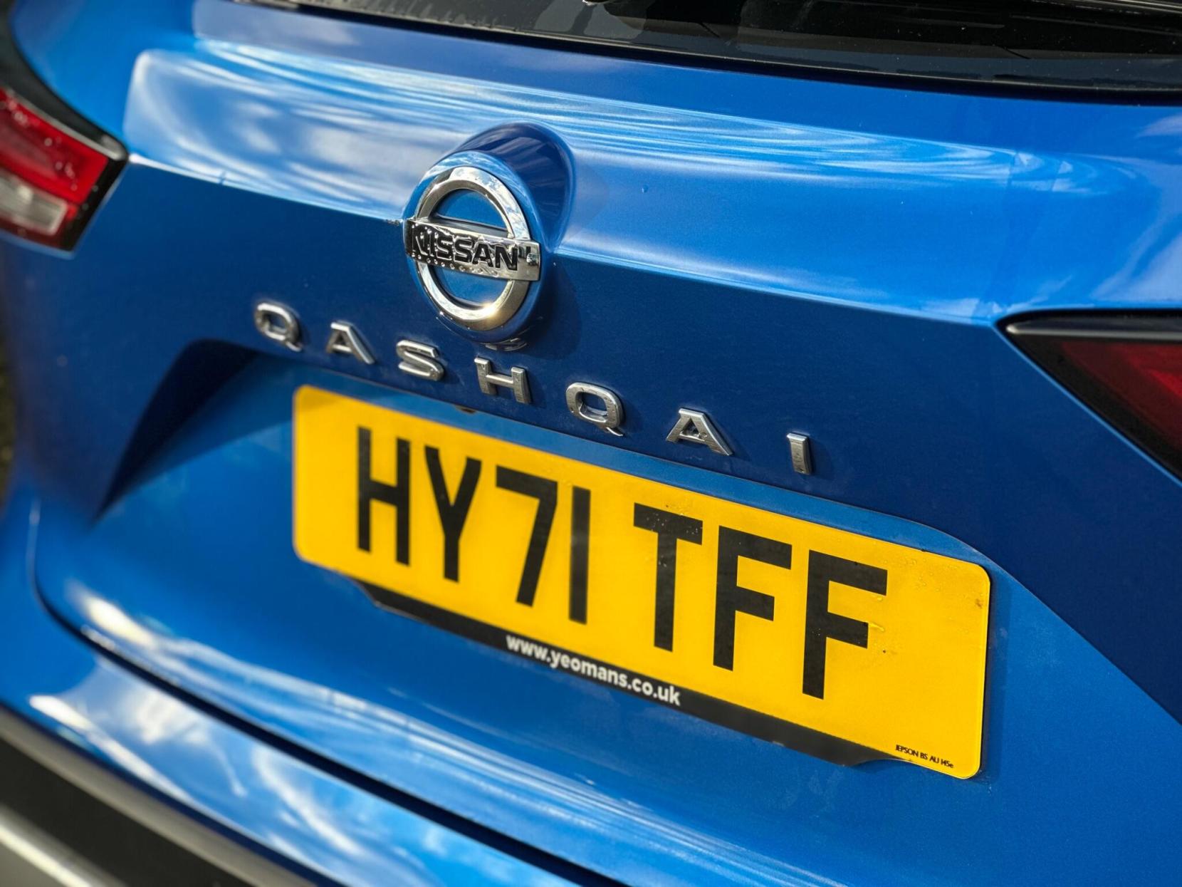 Nissan Qashqai 1.3 DIG-T MHEV Premiere Edition Euro 6 (s/s) 5dr