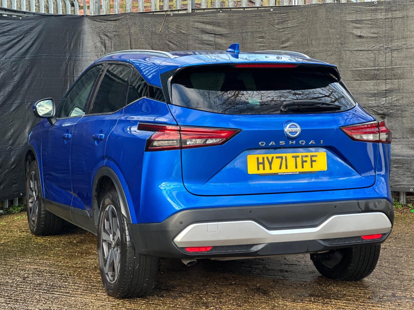 Nissan Qashqai 1.3 DIG-T MHEV Premiere Edition Euro 6 (s/s) 5dr