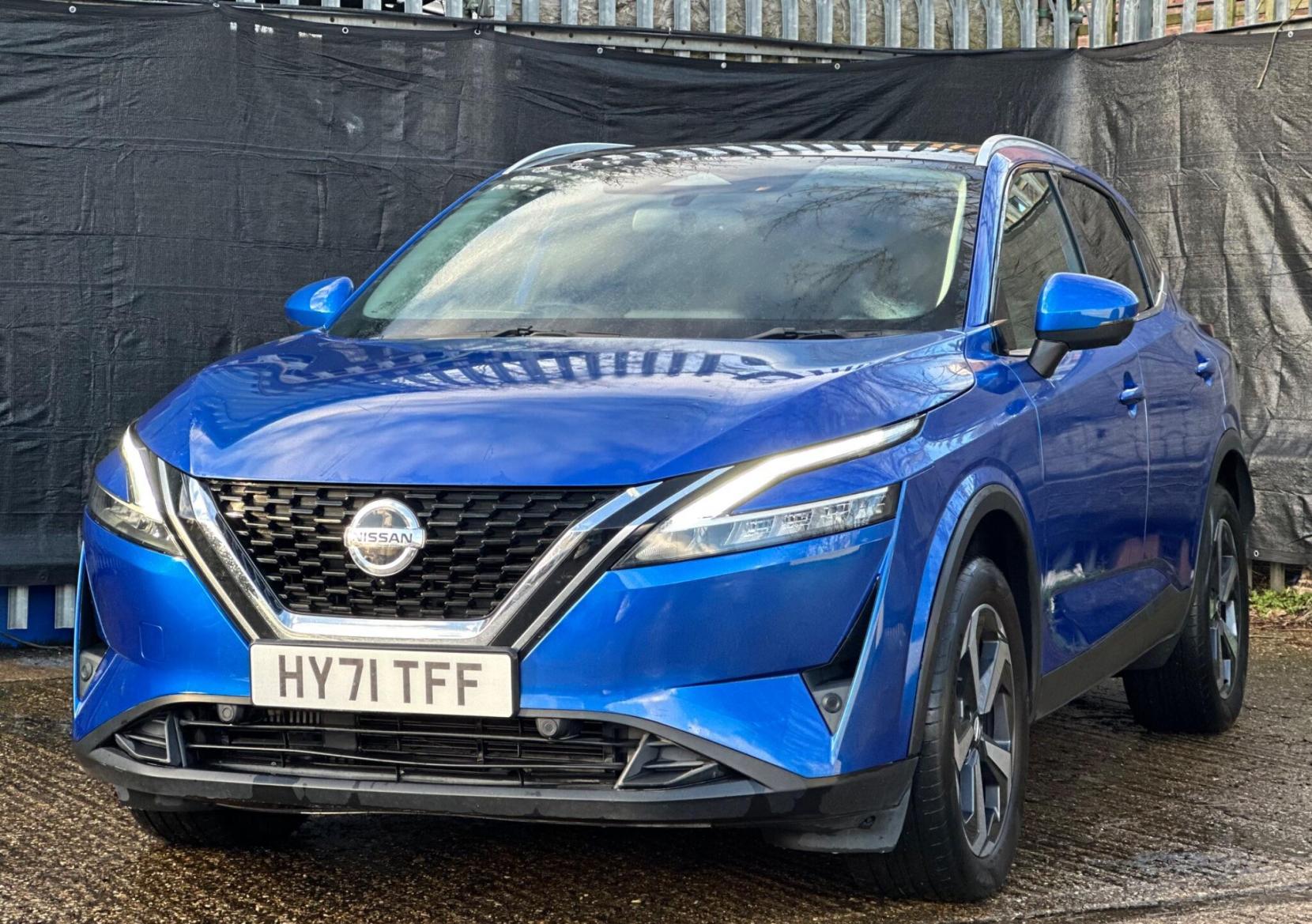 Nissan Qashqai 1.3 DIG-T MHEV Premiere Edition Euro 6 (s/s) 5dr