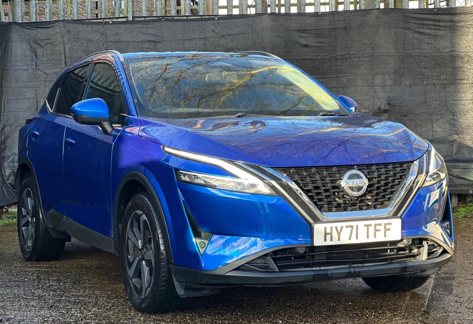 Nissan Qashqai 1.3 DIG-T MHEV Premiere Edition Euro 6 (s/s) 5dr