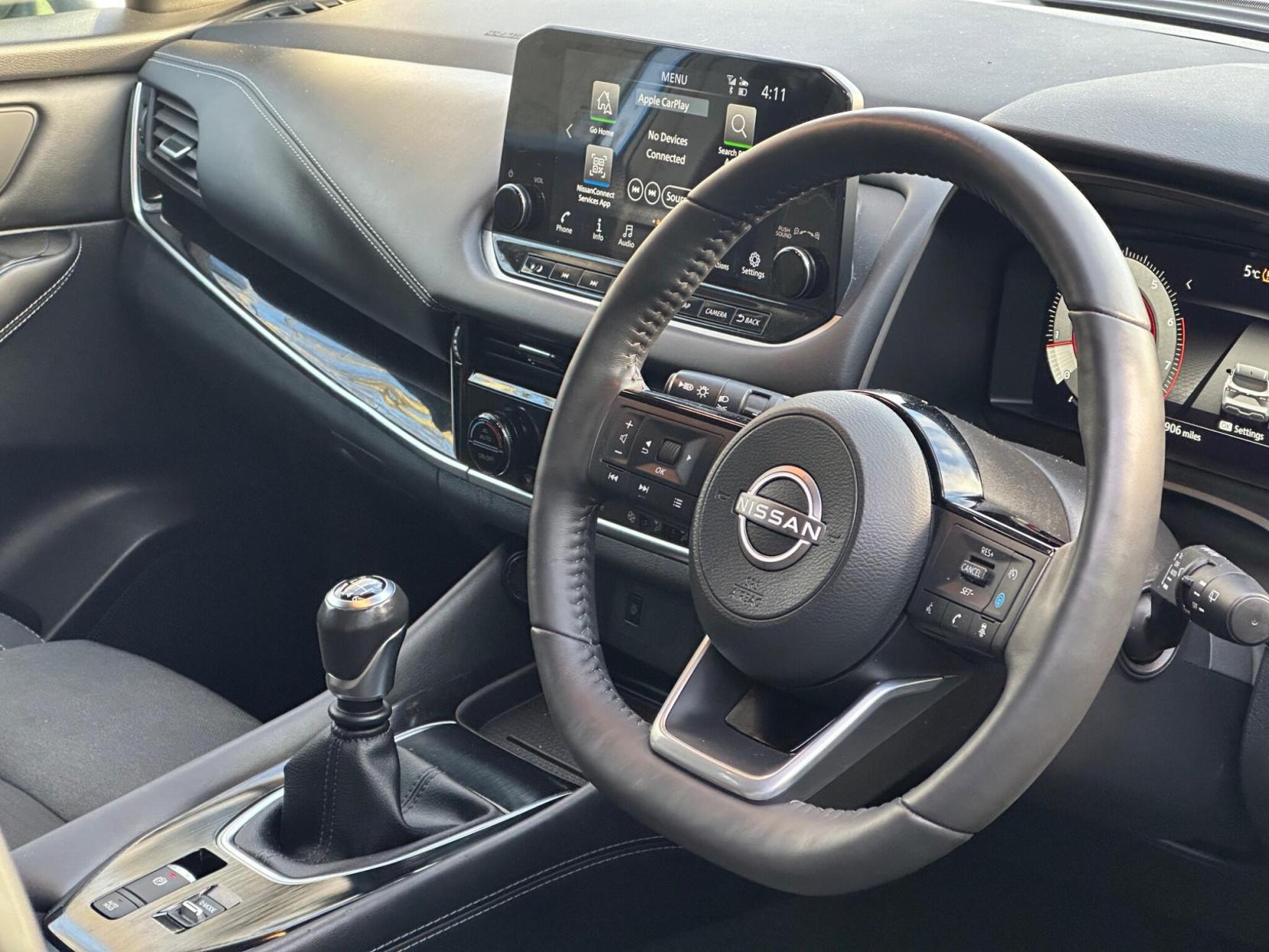 Nissan Qashqai 1.3 DIG-T MHEV Premiere Edition Euro 6 (s/s) 5dr